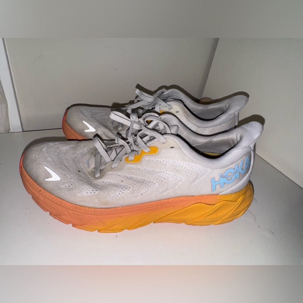 HOKA Arahi 6 WOMEN RUNNING SHOES